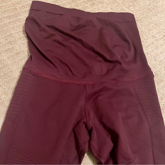 Avocado Maternity avomom Phoenix fire leggings M/L in açaí new with tags - Picture 5 of 6